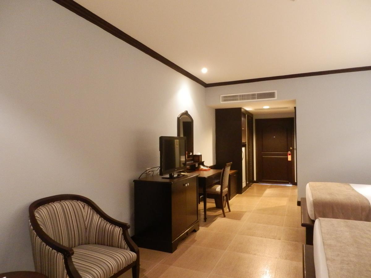 Sir James Resort Phayayen Bagian luar foto
