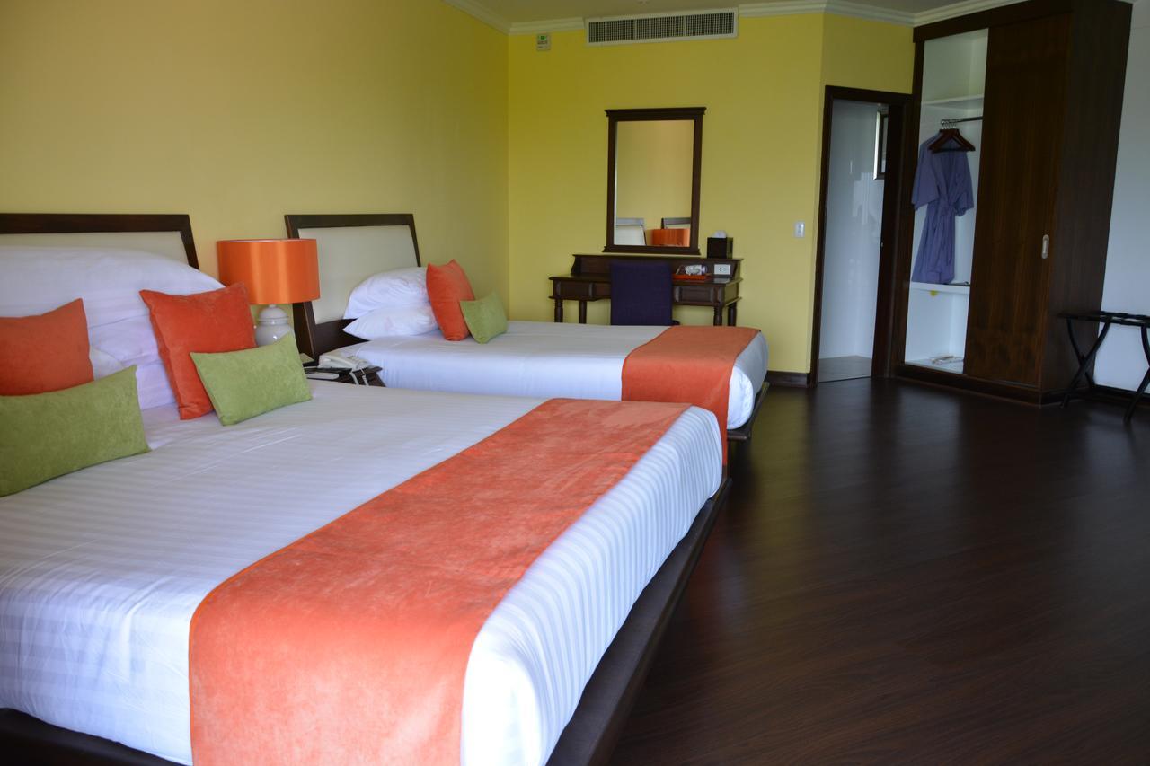 Sir James Resort Phayayen Bagian luar foto